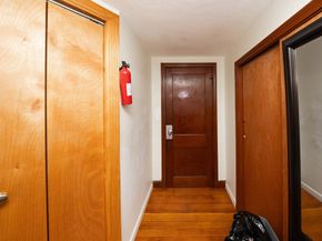 4 Stockholm St, Worcester MA 01607