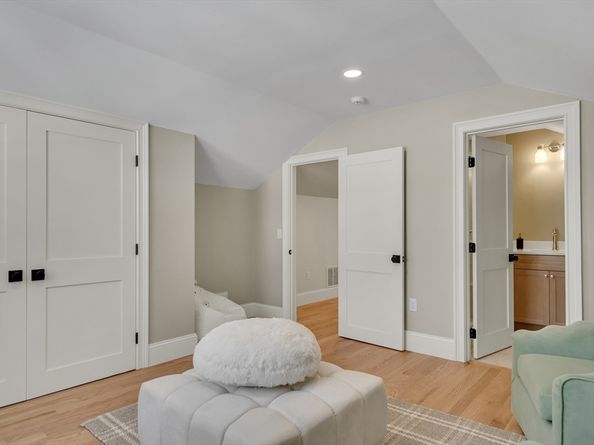 1 Cushing Street, Lexington MA 02420