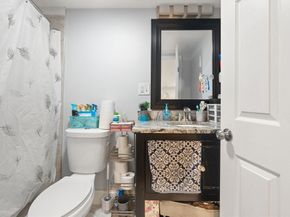 38-1/2 Ellsworth Rd, Peabody MA 01960