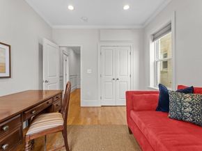 101 Winthrop Rd 1, Brookline MA 02445