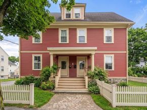132 Warren St B, Arlington MA 02474