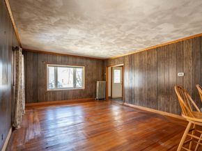 34 Summer St, Saugus MA 01906