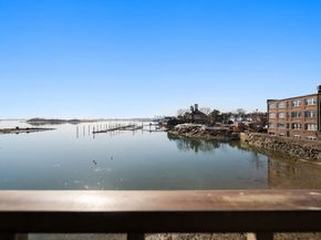 247 Washington Ave 10, Winthrop MA 02152