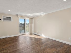 247 Washington Ave 10, Winthrop MA 02152