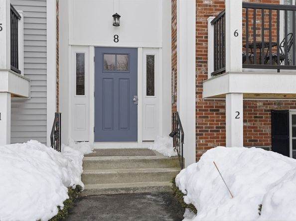 8 Chapel Hill Drive 2, Plymouth MA 02360