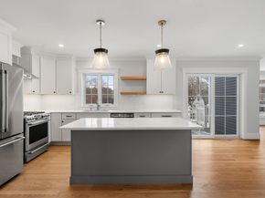 125 Livingstone Ave, Beverly MA 01915