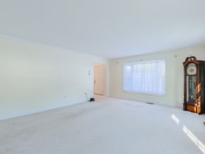 17 Quisset Brook 17, Milton MA 02186