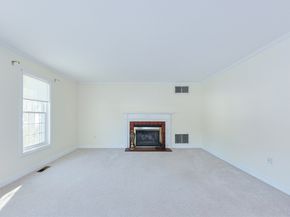 17 Quisset Brook 17, Milton MA 02186