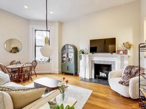 298 Commonwealth Ave 202, Boston MA 02116