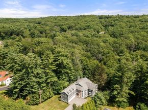 146 Pine St, Dover MA 02030