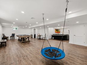 146 Pine St, Dover MA 02030