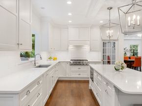 146 Pine St, Dover MA 02030