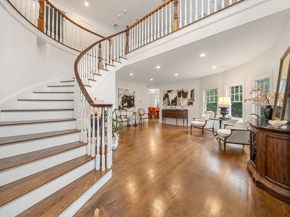 146 Pine St, Dover MA 02030