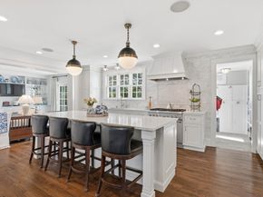 16 Pickwick Road, Marblehead MA 01945