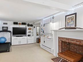 16 Pickwick Road, Marblehead MA 01945