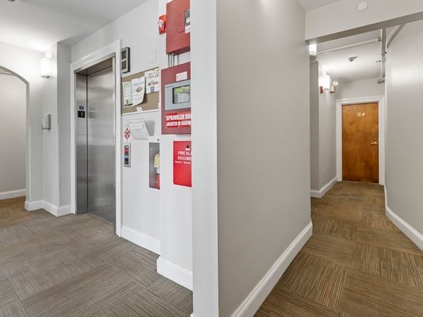 1039 Massachusetts Avenue, Cambridge MA 02138