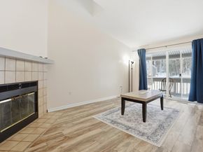 48 Londonderry Road 48, Grafton MA 01519