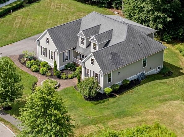 27 Henrys Lane, Norwell MA 02061