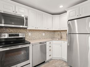 150 Chandler St 9, Boston MA 02116