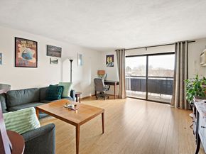 32 Whites Ave D65, Watertown MA 02472