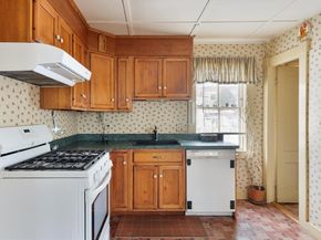 30 Breed Street, Lynn MA 01902