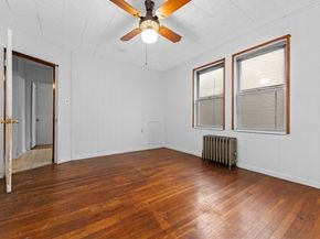 38 7th St, Medford MA 02155