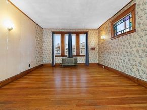 38 7th St, Medford MA 02155