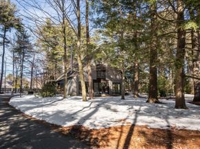 85 Lake Road Ter, Wayland MA 01778