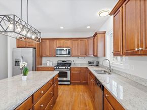 6 Beacon Court, Acton MA 01720