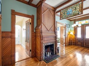 327 Franklin St, Newton MA 02458