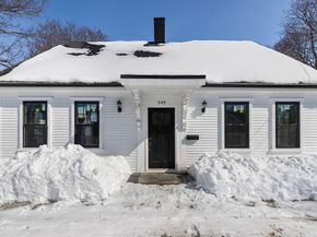 949 Union St, Rockland MA 02370