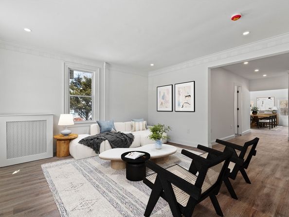 949 Union St, Rockland MA 02370