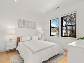 1919 Commonwealth Ave. 1919, Newton MA 02466