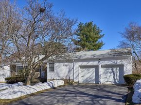 42 Ellis Dr., Worcester MA 01609