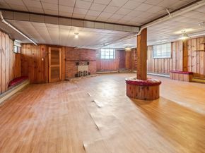 42 Ellis Dr., Worcester MA 01609