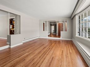 42 Ellis Dr., Worcester MA 01609