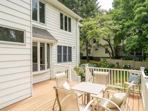 829 Chestnut St, Newton MA 02468