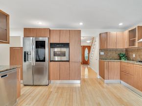 829 Chestnut St, Newton MA 02468