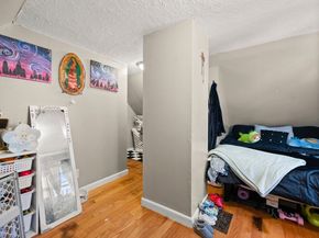 360 Lincoln Ave, Saugus MA 01906