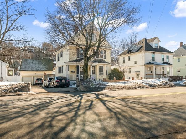 360 Lincoln Ave, Saugus MA 01906