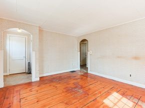 211 Dutcher St, Hopedale MA 01747