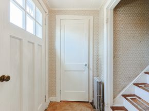 211 Dutcher St, Hopedale MA 01747