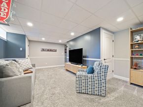 29 Arnold Road, Weymouth MA 02191