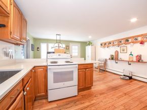 178 James Street, Barre MA 01005