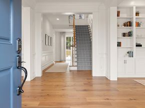 65 Foundry Ln, Canton MA 02021