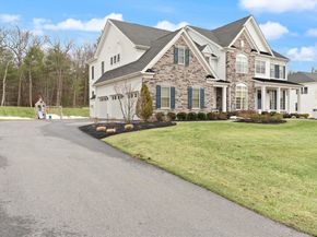 65 Foundry Ln, Canton MA 02021