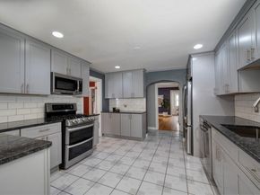 193 Vincent Rd, Dedham MA 02026