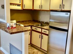 70 Southbridge St 703, Worcester MA 01608