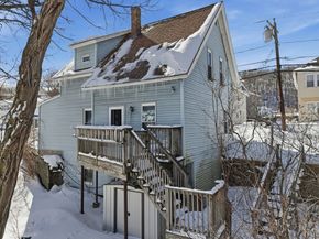 224 Rollstone St, Fitchburg MA 01420