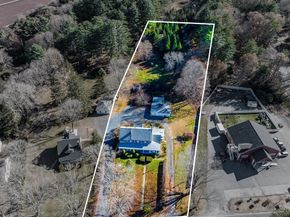 7 Green St, Carver MA 02330